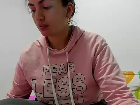 SamanthaBeke online show from 04.25.26