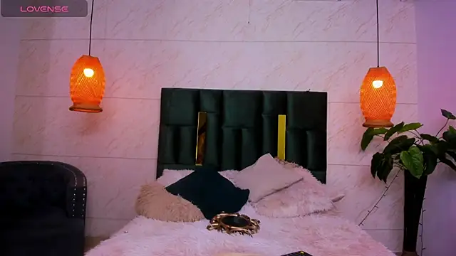 Taiissa  online show from 03.01.25