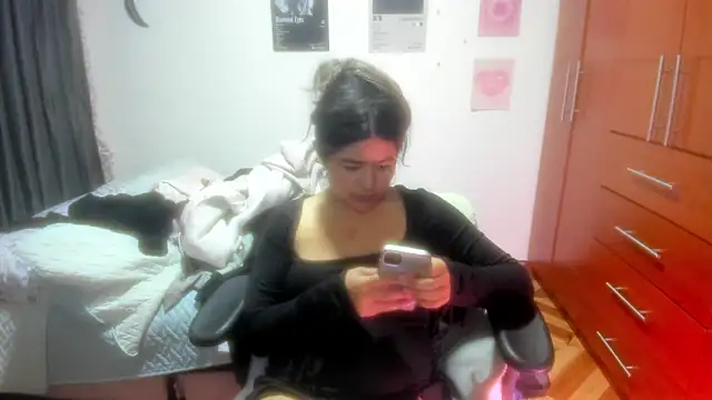 StephaniFox online show from 01.06.26