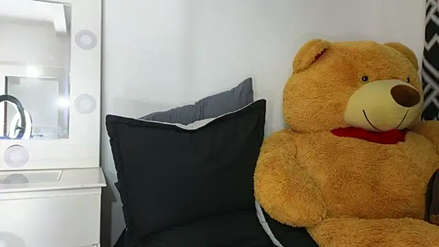 Dj scarlettmorreti online show from 02.12.25