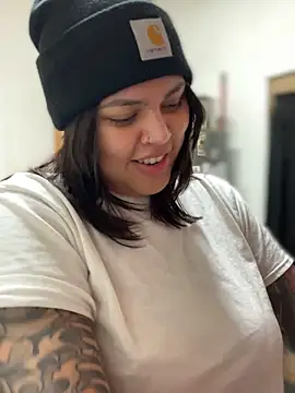 miacanela xo online show from 11.27.25