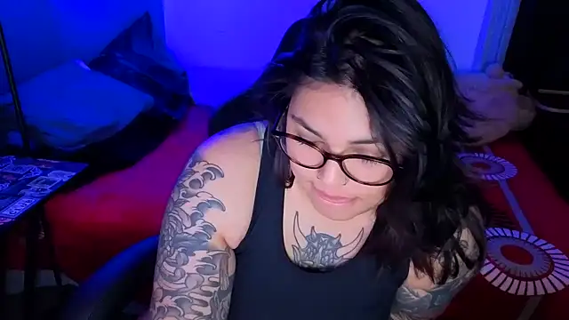 Snapshot of miacanela_xo chatting on 06.18.26 miacanela xo online show from 06.18.26