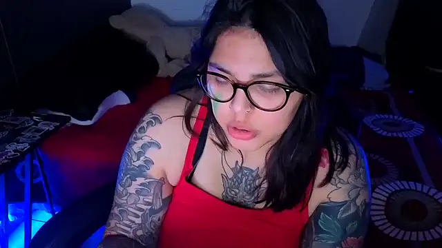 Snapshot of miacanela_xo chatting on 06.25.26 miacanela xo online show from 06.25.26
