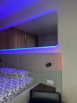 Melisa Ester online show from 12.12.24