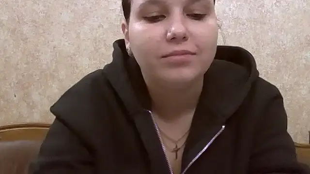 Snapshot of JeorginaJ chatting on 10.21.25 JeorginaJ online show from 10.21.25