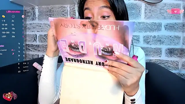 Tamaraakins online show from 02.21.25