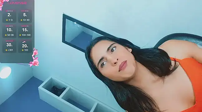 Snapshot of valentina_princess_ chatting on 03.13.25 valentina princess online show from 03.13.25