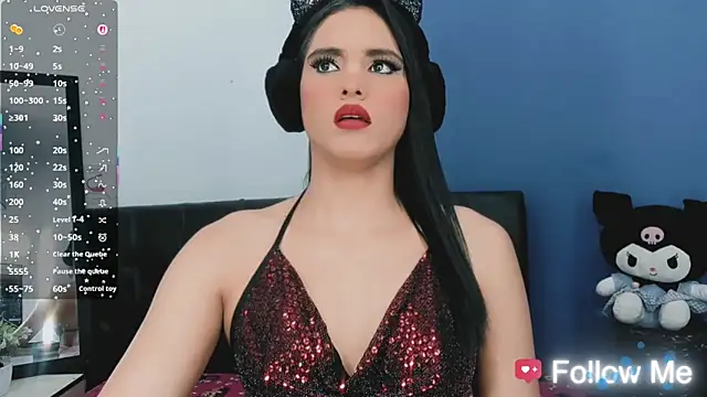 Snapshot of valentina_princess_ chatting on 10.10.25 valentina princess online show from 10.10.25