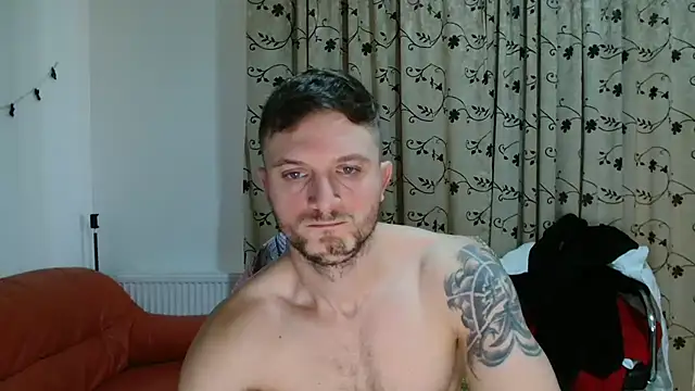 Snapshot of colin_hopex chatting on 11.18.25 colin hopex online show from 11.18.25