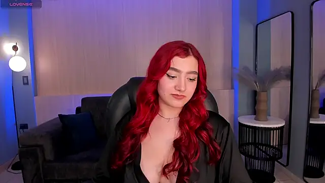 ViolettCastel online show from 02.19.25