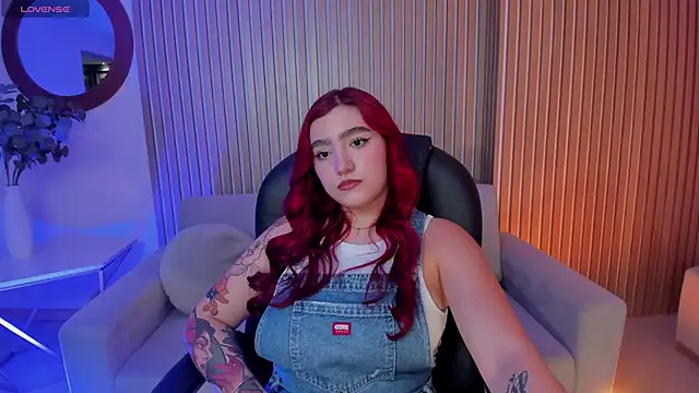 ViolettCastel online show from 02.28.25