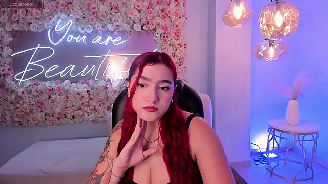 ViolettCastel online show from 09.24.25