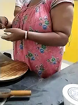 ANUBHABI online show from 01.05.25