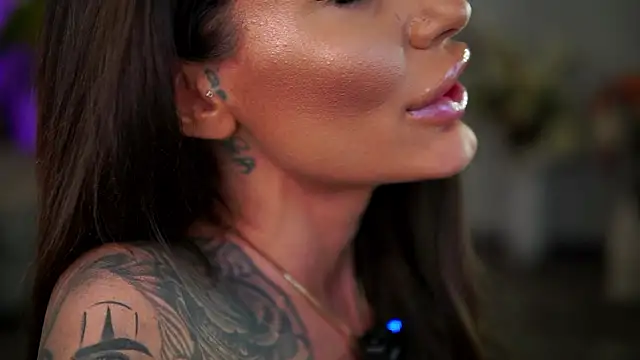 RaquelleVon online show from 02.26.26