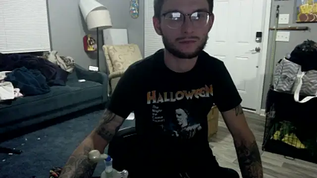 hungkubenski online show from 11.25.25