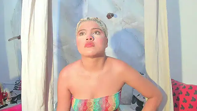 sofiacastillo01 online show from 06.29.26