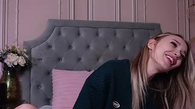 LucyAddison online show from 06.19.26