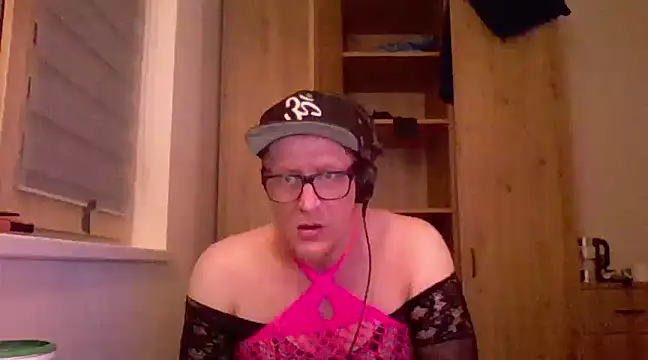 Bigthroaterboy online show from 03.01.25