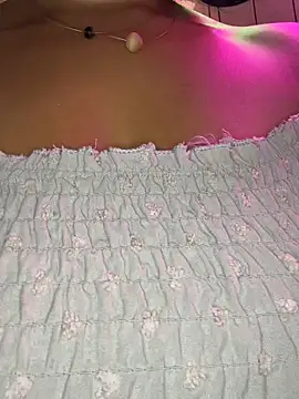 Snapshot of HaileyDiana chatting on 06.09.26 HaileyDiana online show from 06.09.26