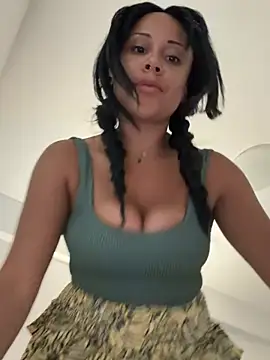 HaileyDiana online show from 07.24.26