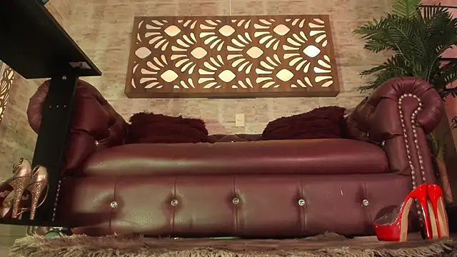 MissAgata online show from 03.12.25