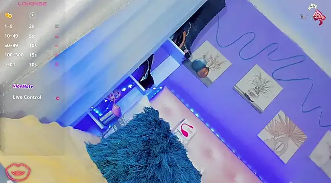 Snapshot of Baby_Aliz chatting on 03.01.25 Baby Aliz online show from 03.01.25