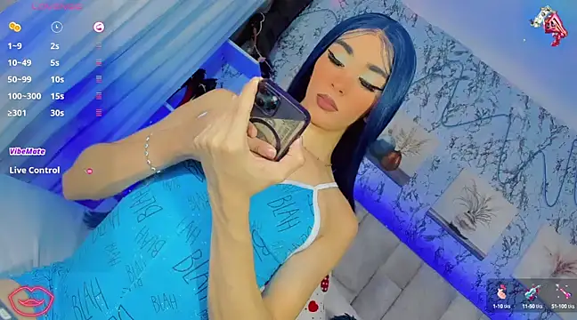 Snapshot of Baby_Aliz chatting on 03.18.25 Baby Aliz online show from 03.18.25