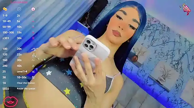 Snapshot of Baby_Aliz chatting on 03.23.25 Baby Aliz online show from 03.23.25