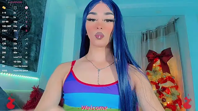 Snapshot of Baby_Aliz chatting on 11.13.25 Baby Aliz online show from 11.13.25