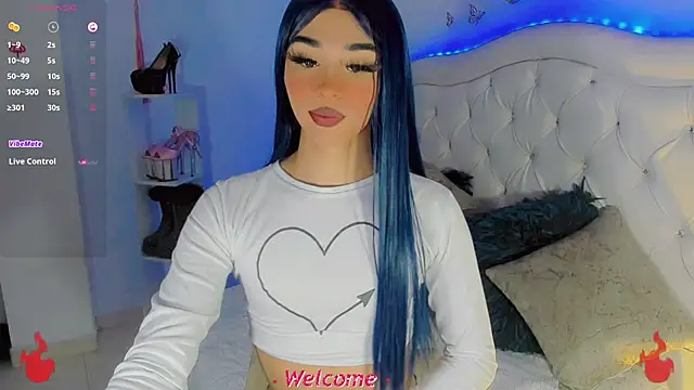 Snapshot of Baby_Aliz chatting on 11.16.25 Baby Aliz online show from 11.16.25