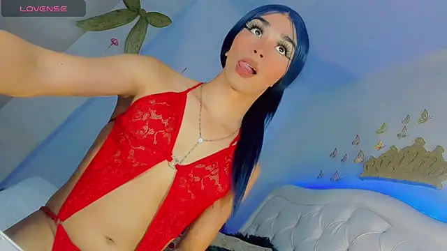 Snapshot of Baby_Aliz chatting on 11.20.25 Baby Aliz online show from 11.20.25