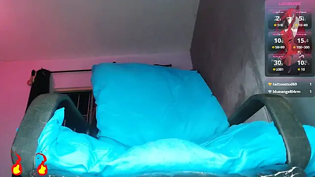 Snapshot of Konor2397 chatting on 11.12.25 Konor2397 online show from 11.12.25