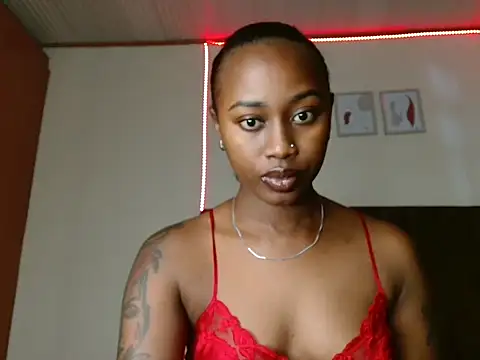 Miss hot candy online show from 01.11.25