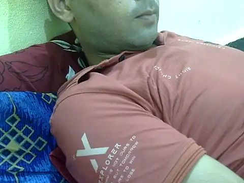 Snapshot of ConducedPant chatting on 11.27.25 ConducedPant online show from 11.27.25