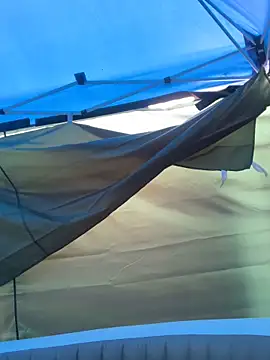 Snapshot of trash4cash chatting on 02.06.25 trash4cash online show from 02.06.25