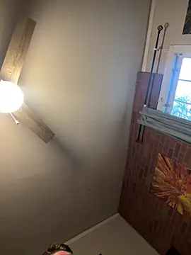 Snapshot of trash4cash chatting on 03.05.25 trash4cash online show from 03.05.25