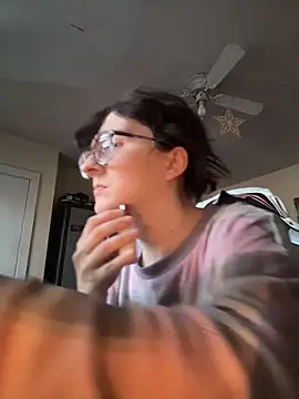 Snapshot of YandereDemon chatting on 11.16.25 YandereDemon online show from 11.16.25