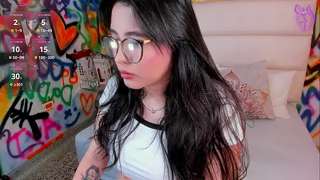 Liana Bernocchi online show from 11.07.25