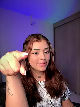 Snapshot of JoselinFlower_ chatting on 12.02.24 JoselinFlower online show from 12.02.24