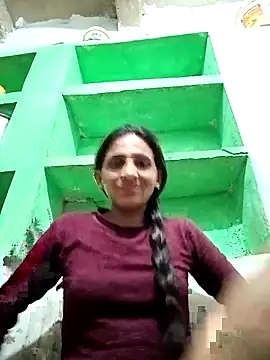 Baby  Shreya online show from 04.26.26