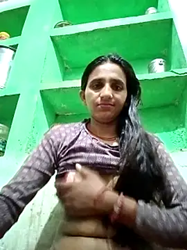 Snapshot of Baby__Shreya chatting on 05.04.26 Baby Shreya online show from 05.04.26