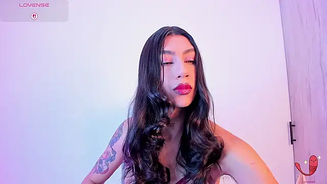 Snapshot of sofiaa_grey_ chatting on 11.28.25 sofiaa grey online show from 11.28.25