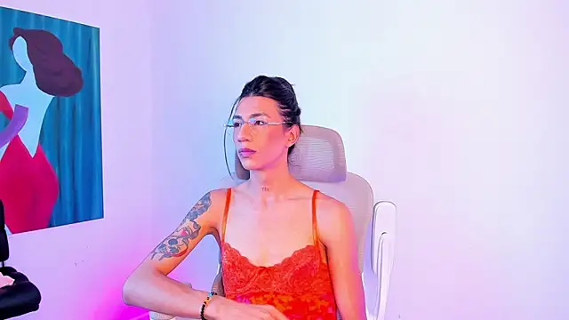 Snapshot of sofiaa_grey_ chatting on 06.05.26 sofiaa grey online show from 06.05.26