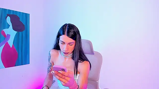 sofiaa grey  online show from 07.06.26