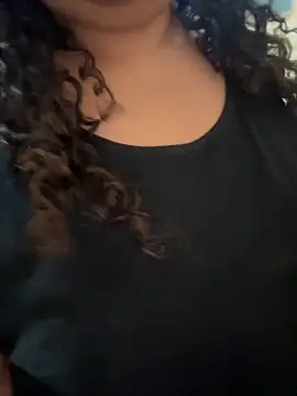 Snapshot of Snehameoww@xh chatting on 12.19.25 Snehameowwxh online show from 12.19.25