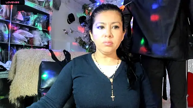 Snapshot of Erlinda-engel chatting on 06.04.26 Erlinda-engel online show from 06.04.26