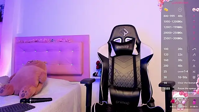 little jade online show from 02.14.25