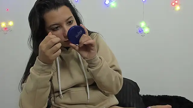 cami-01 online show from 12.22.24