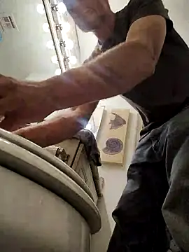 FloppyPickle4u online show from 02.21.25