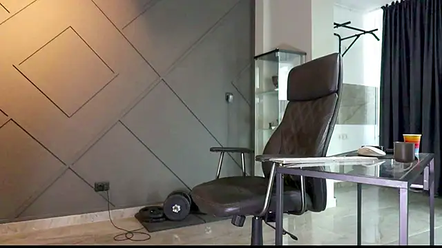 Snapshot of mattmasterss chatting on 02.09.25 mattmasterss online show from 02.09.25